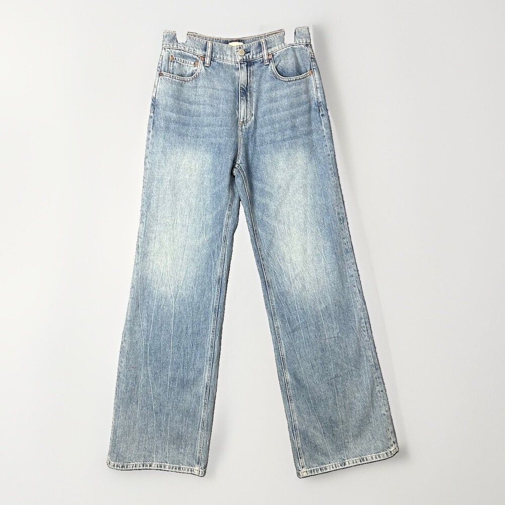 Alice + olivia Jeans Women's 28 Weezy Wife Leg Light Wash Full Length High Rise